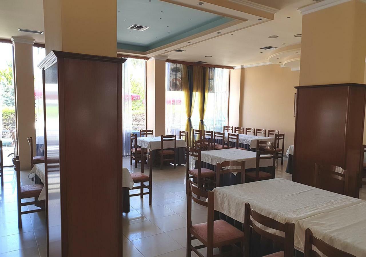 Hotel Palma Драч Екстериор снимка